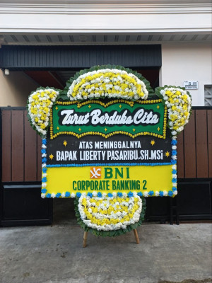 Papan Bunga Duka di Lubuk Lintah