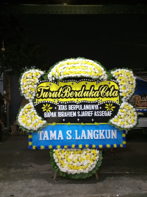 Papan Bunga Duka di Lubuk Lintah
